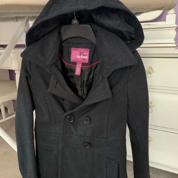 Like new Epic Threads size L winter coat with hood. - Picture 3 of 6